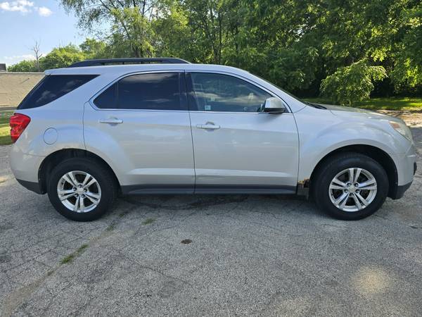2010 CHEVROLET EQUINOX - $2,999 (ZION ILLINOIS)63619031465219123