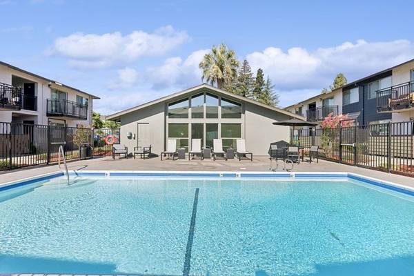 $2,019 / 1br - 620ft2 - 🧺 W/D Included – Cozy 1x1 for You & Your Pup! (fairfield / vacaville)63928544058370120