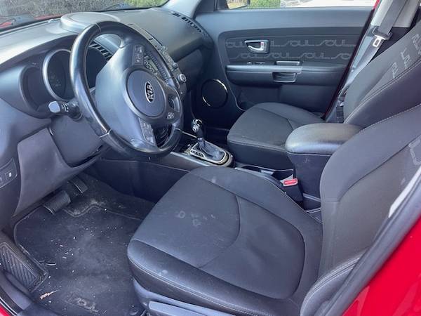 2013 Kia Soul only 85,000 miles excellent condition - $4,900 (Ossining, NY)63654720886403124