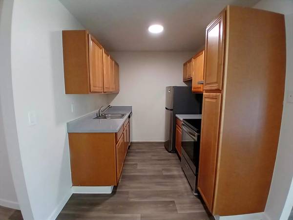 $1,850 / 2br - 860ft2 - Claim your spot! 2 Bed / 1 Bath available! (Kent)64031135682435122