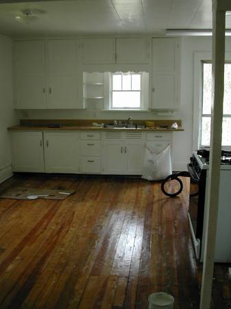 $900 / 2br - Apartamento de dos habitaciones en el piso superior, (Grand Haven)63882239859329121