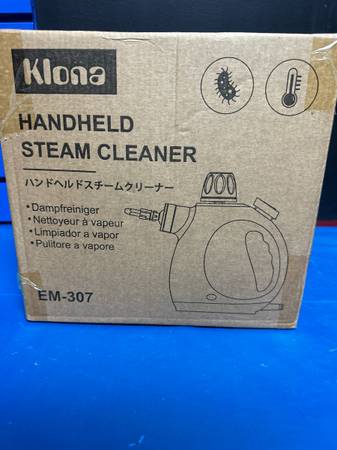 HANDHELD STEAM CLEANER 1