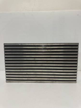 Brand new Garrett Intercooler Core – 20”x11”x3”; 487085-6002 1