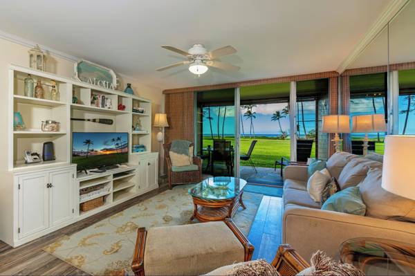 $134 / 1br - Leinaala Oceanfront Ocean Front, A/C, Oceanfront views, Remodeled (Kihei, HI)63939391434499121