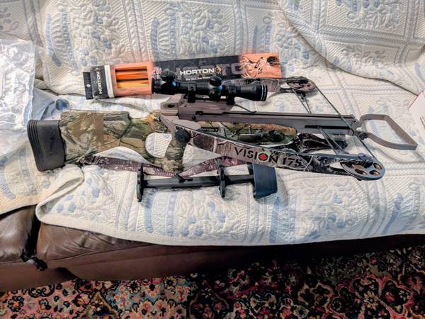 HORTON VISION 175 CROSSBOW w/Scope and Extras 1