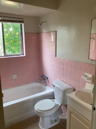 $850 / 2br - Avondale. 2 Bedroom Heat and Water Paid (Avondale)63974473373954122