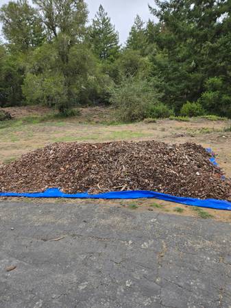 Truckloads of  lg. landscaping  bark 1