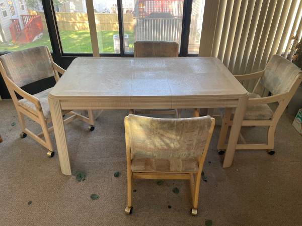 5-Piece Light Wood Dining Table Set with 4 Rolling Chairs 1