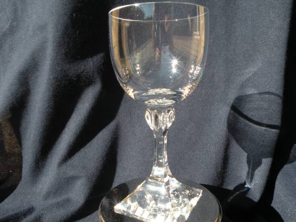 set of 12 Peill crystal wine or water glass Domino pattern Sq stem 1