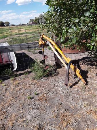 Post hole digger 1