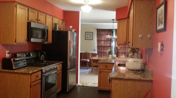 $650 / 3br - 110ft2 - furnished room in princeton - female only (Princeton, south brunswick, plainsboro)63676239842177123
