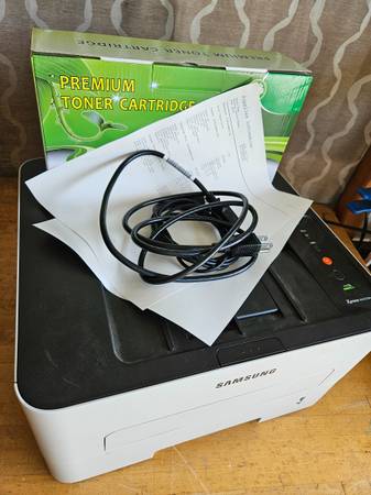 Impresora láser en blanco y negro SAMSUNG Xpress M2830DW con Wi-Fi, dúplex, cuenta de 5000 páginas, NE - $40 (Tyngsborough)63470443309059122