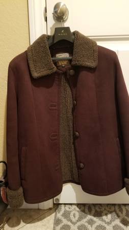 Like New Mustang + fur jacket Women 1