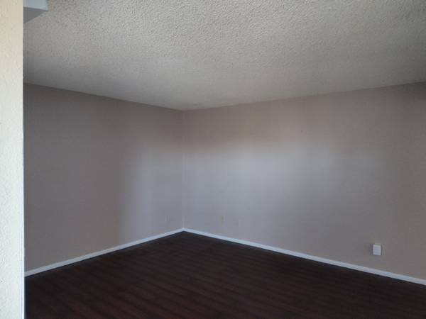 $895.00 / 2br - 55 and older community63623968890243122