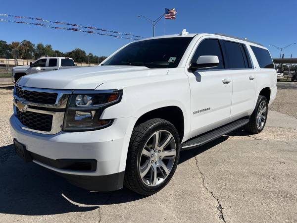 2018 Chevrolet Chevy Suburban SPORT UTILITY 4-DR 1