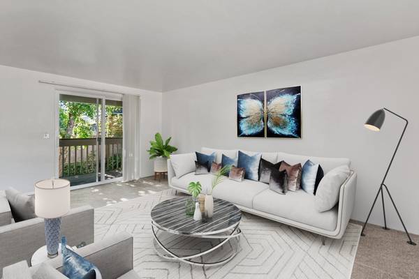 $1,425 / 2br - 753ft2 - ACT FAST LAST UNIT AT THIS REDUCED RENT! (14th Avenue NW)63838112004865122