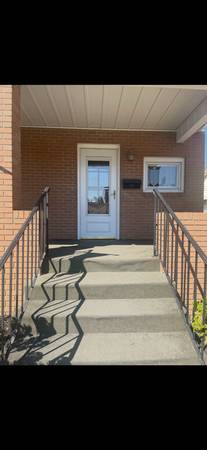 $1,475 / 3br - 1800ft2 - 3Bedroom 3 Bath With Dining Room (New Philadelphia)63786287303939121