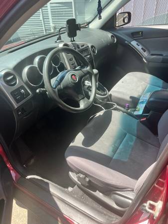 Great, reliable car, 2003 Pontiac vibe - $750 (oakland east)63470228904195122