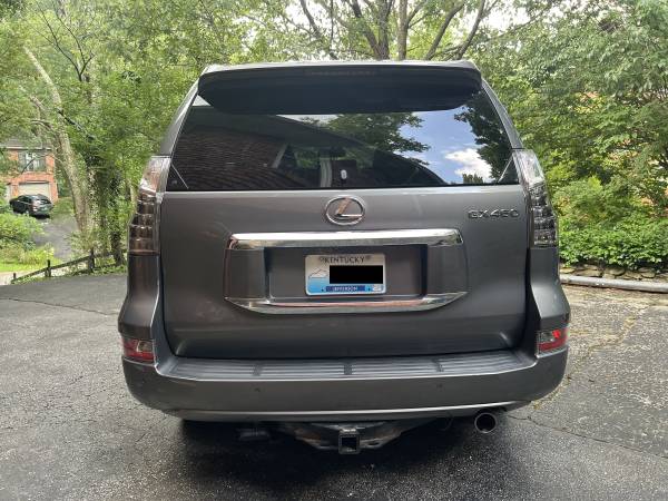 2014 Lexus GX460 Luxury solo 68 mil millas, TÍTULO LIMPIO, guardado en garaje - $28,250 (Louisville)63654695931907122