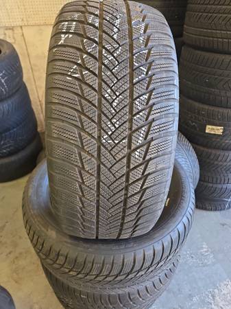 285-45-21 bridjestone snow 1