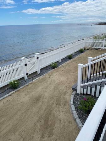 $1 / 4br - Ocean Front House in Ocean Bluff - Enjoy the Sunrise from the Deck! (Ocean Bluff, MA)63892102722947121