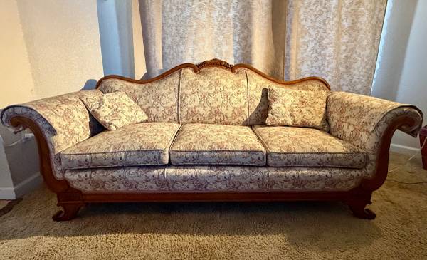 ANTIQUE DUNCAN PHYFE STYLE CAMELBACK  EMPIRE REVIVAL COUCH SOFA 1
