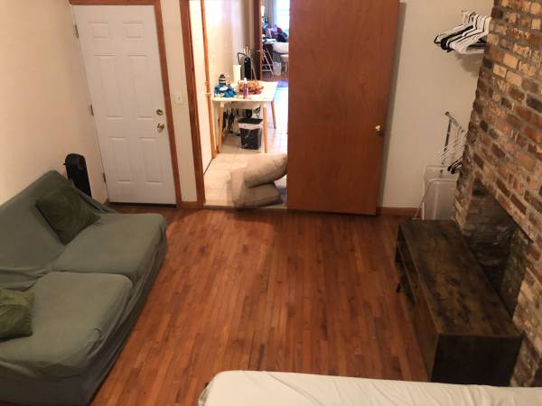 $1,800 / 2br - 150ft2 - Gran habitación en Bushwick con patio trasero (Brooklyn)64033456131457121