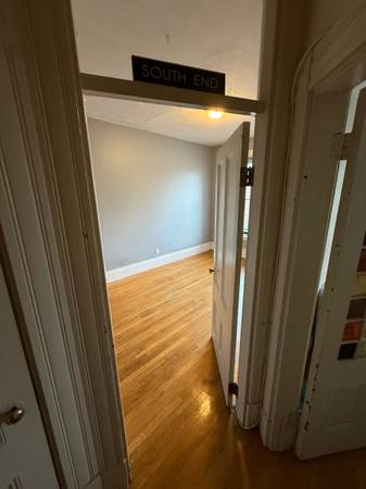 $1,252 / 1br - Habitación en alquiler (Back Bay)63828557417987120
