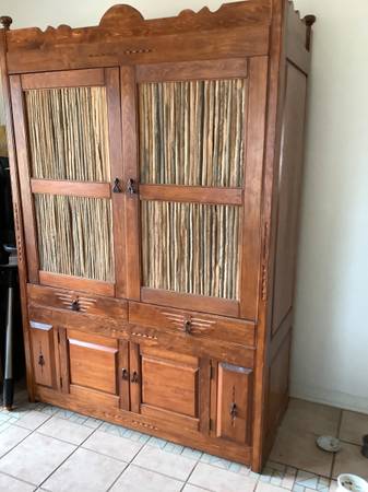Large pine cabinet 1