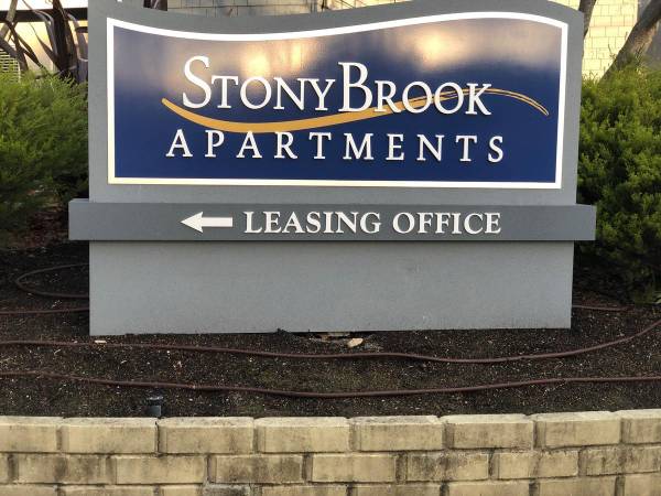 $1,975 / 1br - 635ft2 - Plank Flooring, Close to Public Transit, Shopping & Eateries (santa rosa)63658045618945123