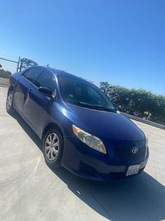 2010 TOYOTA COROLLA - $3,400 (glendale)63470774976131121