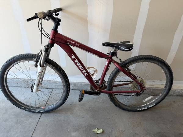 trek skye bicycle 26 The Pedal Factory CPO, Trek Skye Hybrid Bike,