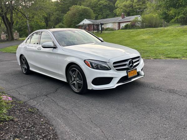 2015 Mercedez Benz C300 AMG pkg - $13,000 (Newburgh)63436938758787124