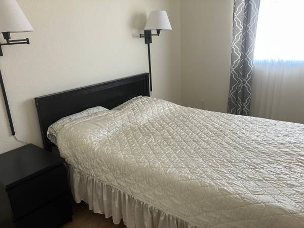 $1,100 / 1br - Habitación amueblada con baño privado en alquiler (Nipomo)63663819384577120
