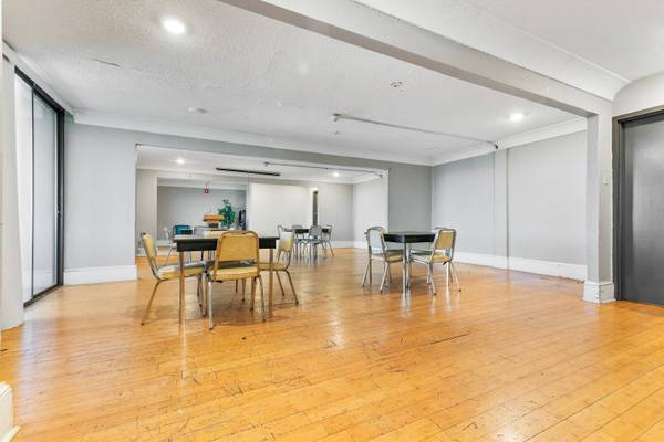 Disability Access, Patios/Balconies, Secured Access 1