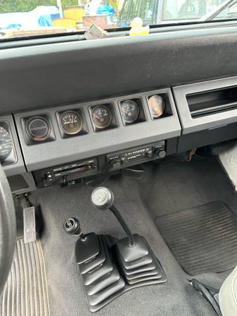 1992 Jeep Wrangler Sport - $1 (Bainbridge Island)63613978853889121