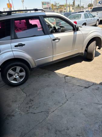 Subaru Forester 2011 - $2500 (Alhambra)63623854615297122