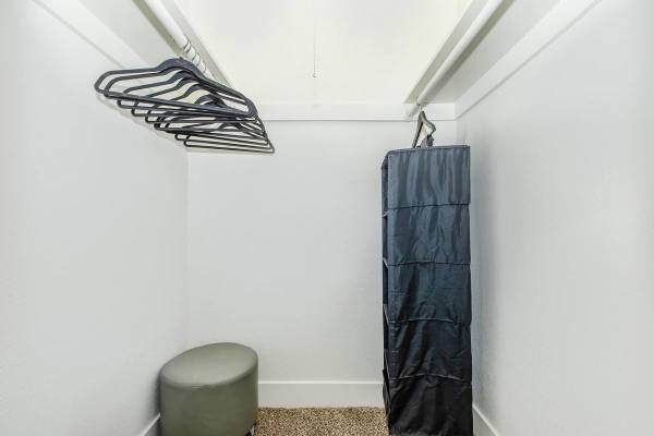 $1,150 / 1br - 605ft2 - Washer and Dryer, Arcadia District Close to Biltmore Area (Phoenix)64024998617857123