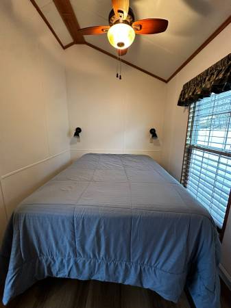 $1,200 / 1br - 400ft2 - 1br/1ba Near Asheville,Furnished $1,200 per 30 days. Utilites Included (Fletcher, NC)64029210450945124