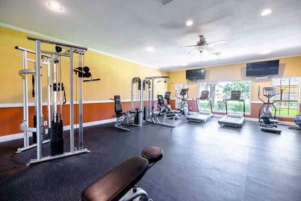 $999 / 1br - 640ft2 - 1 BD, On-Site Laundry Facility, Picnic Area (12221 Fleming Dr, Houston, TX)63906678334466120