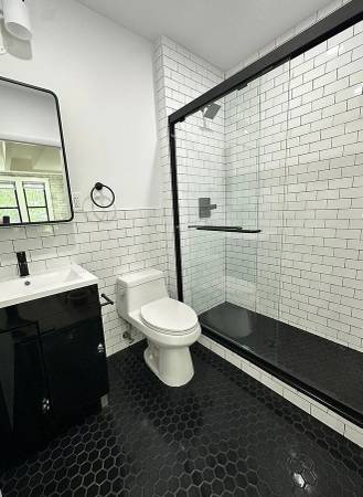 $1,400 / 1br - 1BR Apartment for Rent – 1031 Kelly St (Bronx)64033633172482121