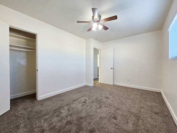 $2,595 / 2br - 2nd St. Cozy House with Luxury Amenities! 2x1 w/Garage + W/D Hookups! (National City)63998601330178124