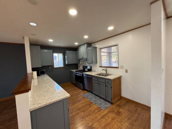 $3,300 / 3br - 3 Bedroom House for rent/ 3 bedroom house for rent (ORCUTT)63663990074369122