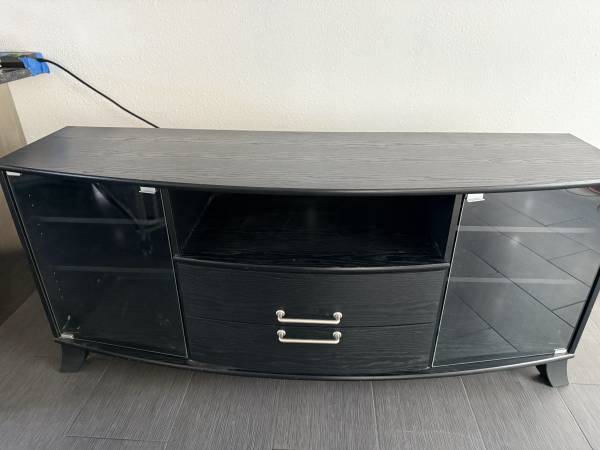 TV STAND 1