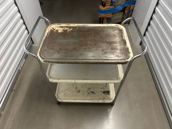 Vintage Cosco 3 Tier Rooling Bar Cart 1