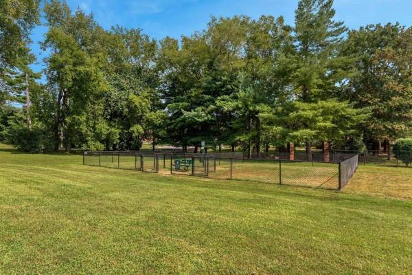 $1,475 / 2hab - 1185ft2 - ¡Mejora tu estilo de vida! 2 habitaciones, 1.5 baños, 1185 pies cuadrados! (Hendersonville)63680393477635121