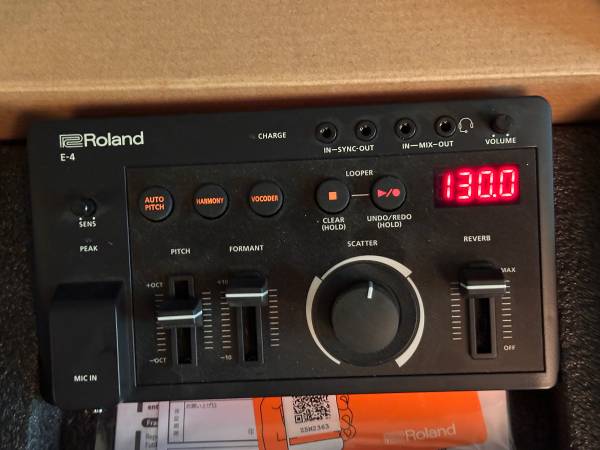 Roland Voice Tweeker E4 - musical instruments - by owner - sale
