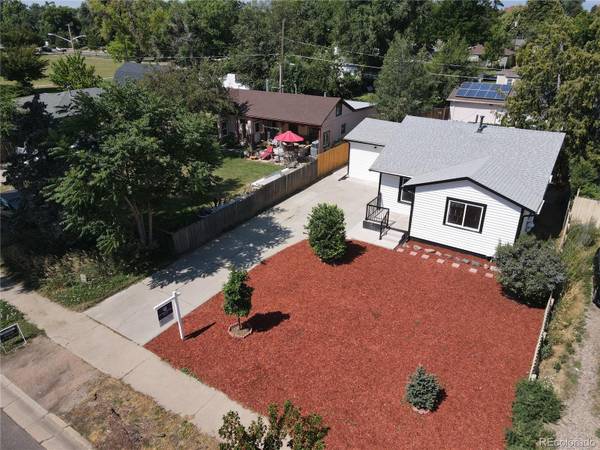 This is just too easy! Home in Denver. 4 Beds, 3 Baths 1