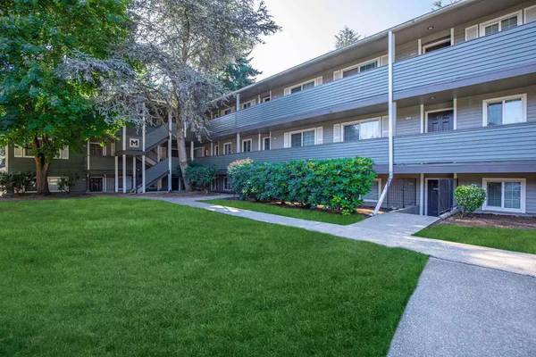 $1,625 / 1br - 720ft2 - Beautiful 720 Sq Ft 1 Bed / 1 Bath close to campus! (Lynnwood - University of Washington Bothell)63688586620289122
