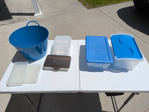 Storage Items 50 Cents, $1 1